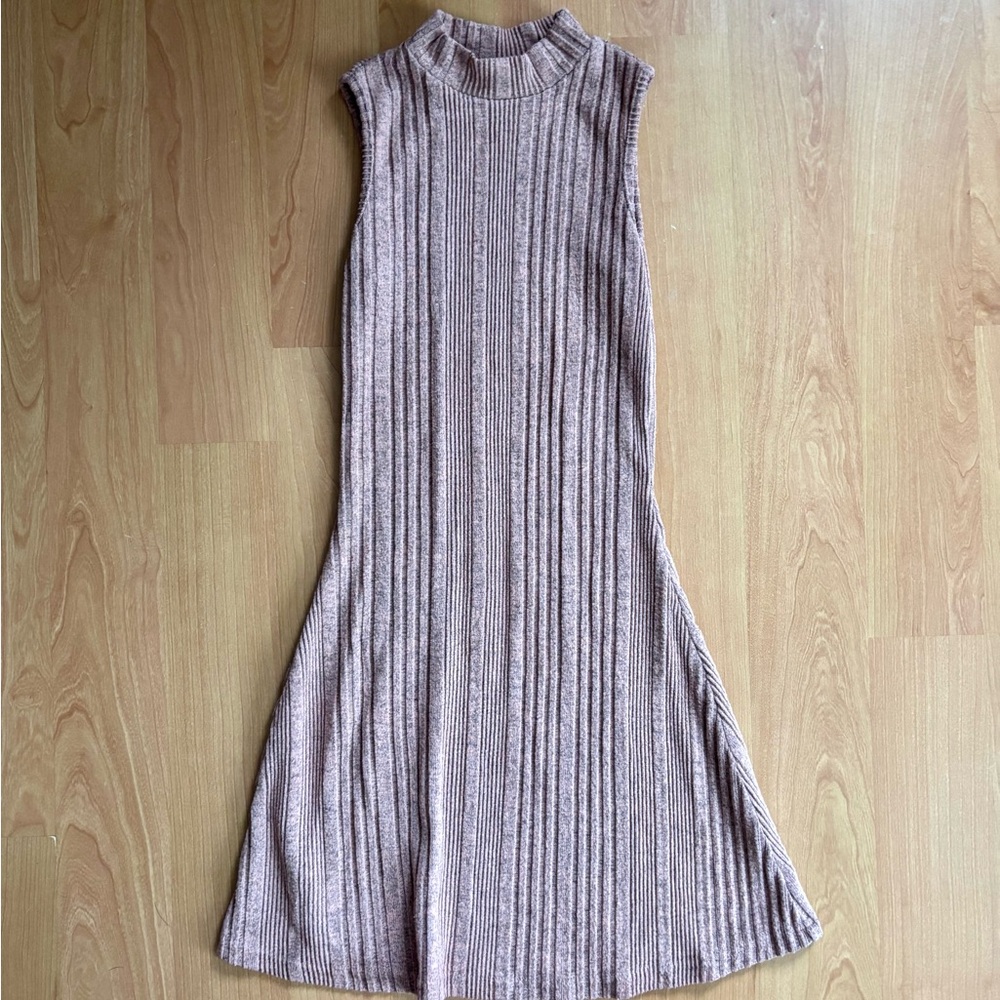 Sleeveless Ribbed Knit Dress - Pink